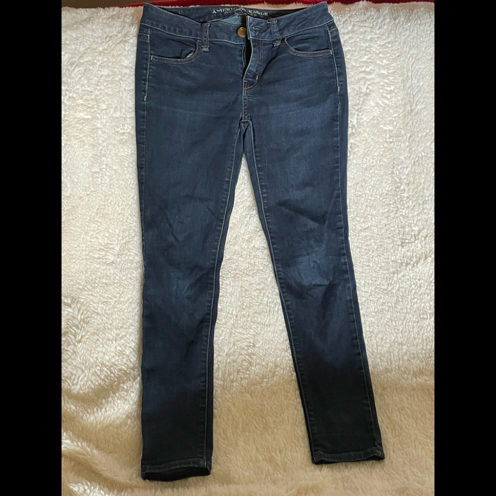 Volcom size 5 jeans.